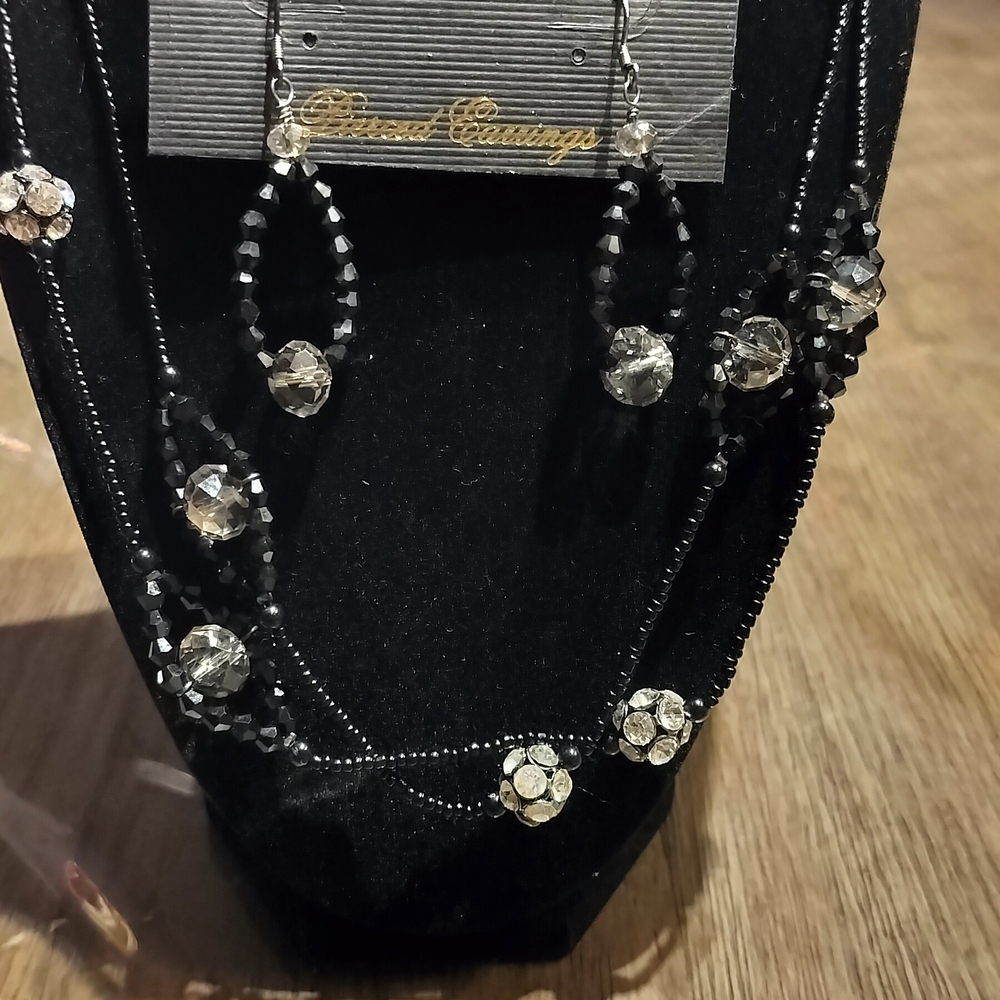 Elegant Park Lane Black and Silver Jewelry Set